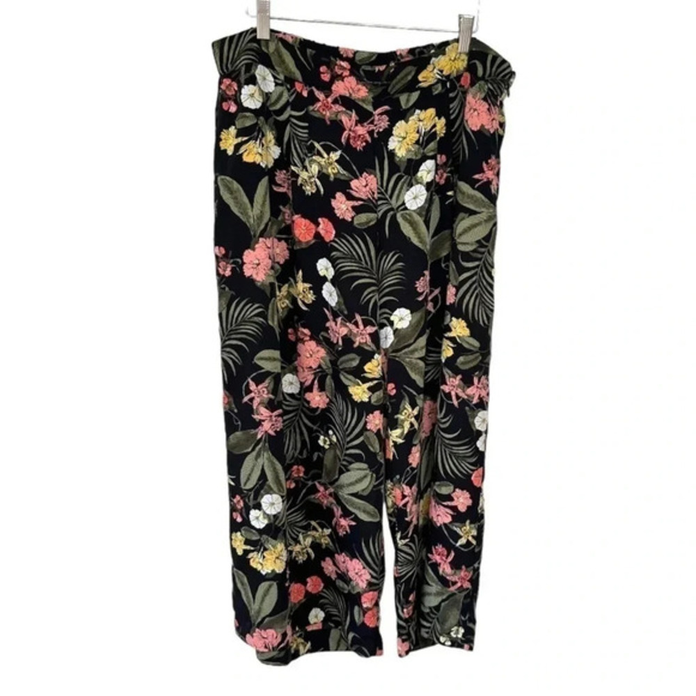 Liz Claiborne 14 black floral cropped‎ wide leg pants